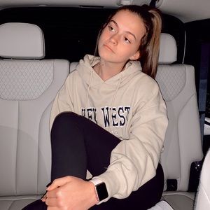 Meet your Posher, Grace